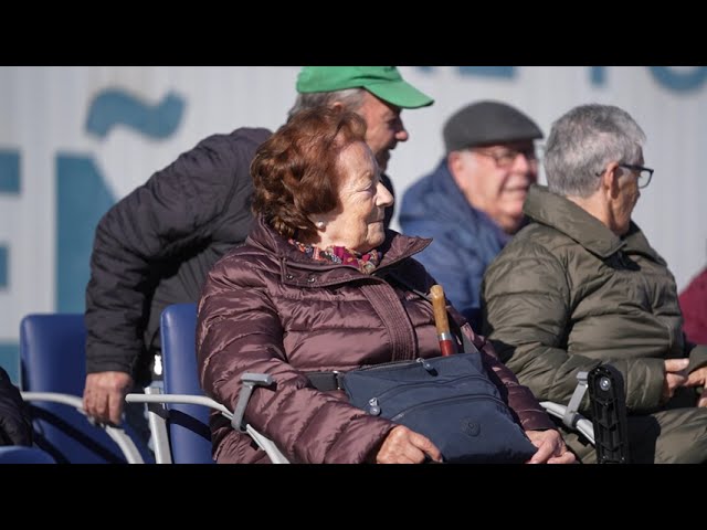 🤍💙 La Fundación C.D. Leganés recibe a los residentes de "El Encinar", que visitan un entrenamiento